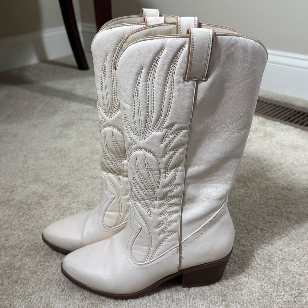 Cream Western Style Boots